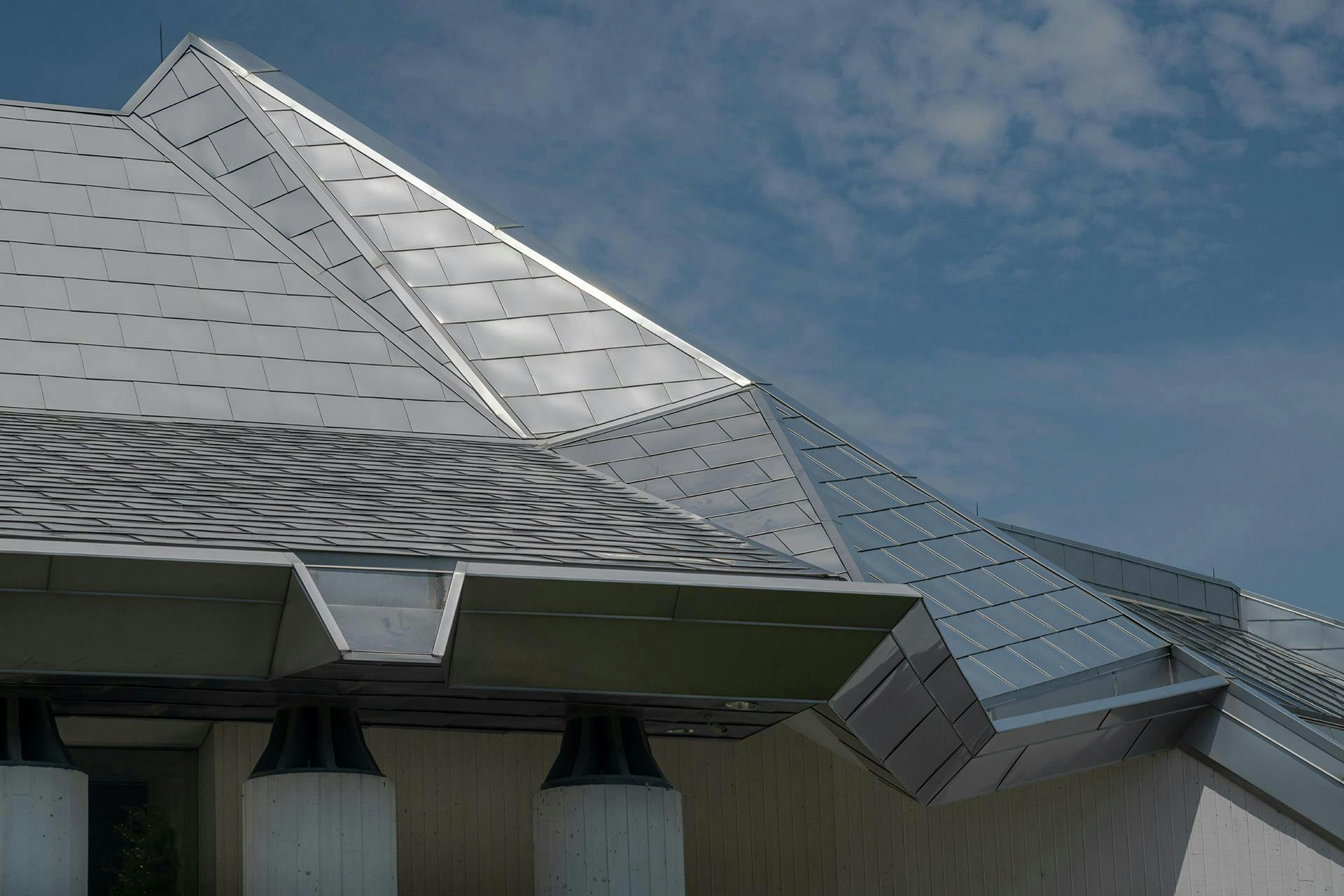 Image of Kemper Museum roof.